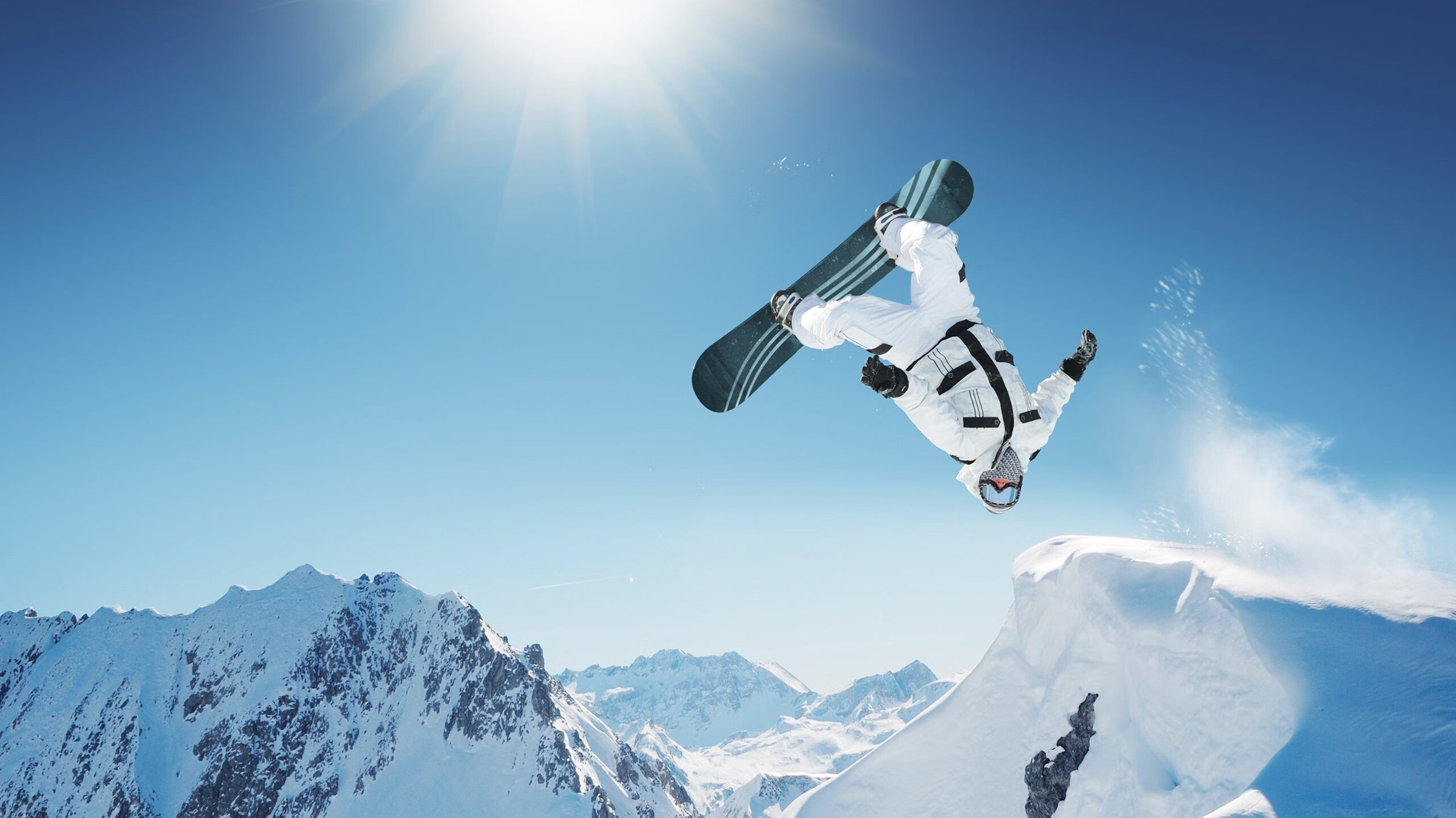 塔特在比赛中展现的高强度压迫防守，为袋鼠队带来优势